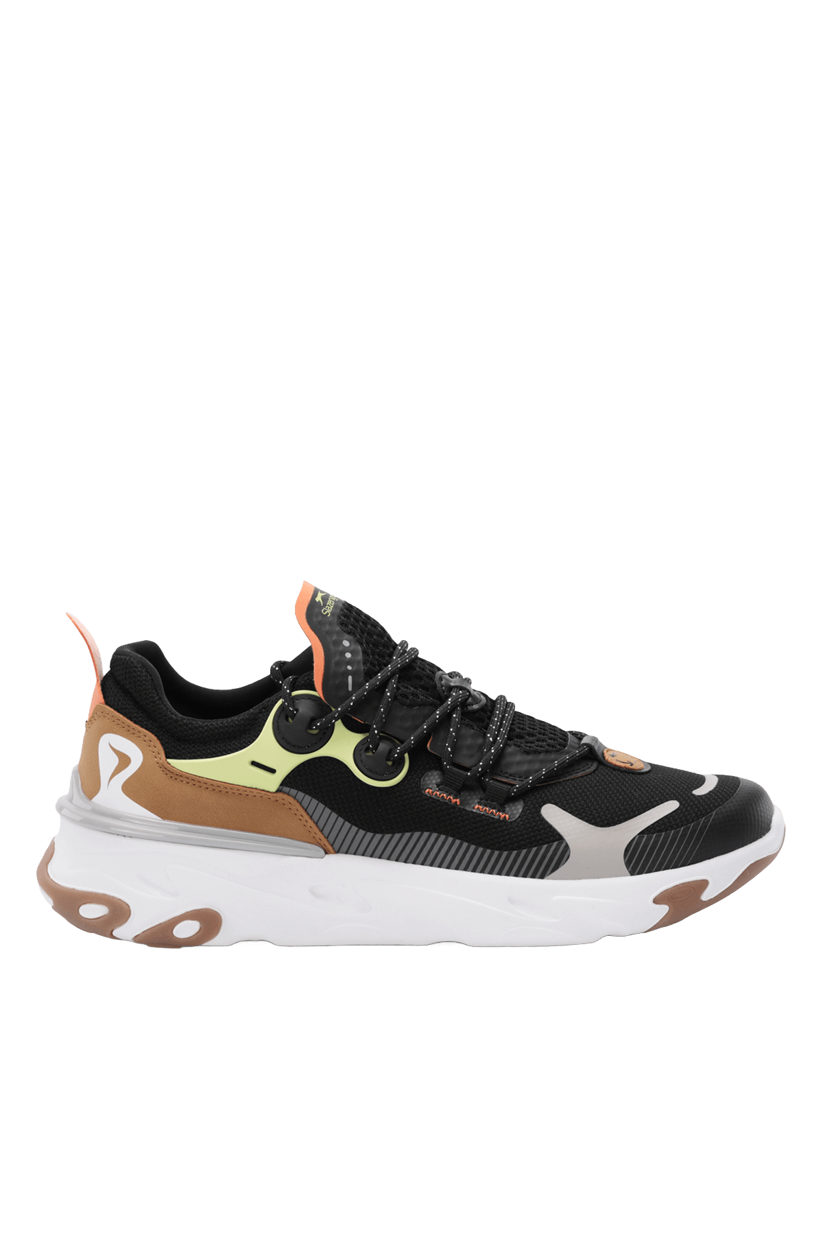 Slazenger Ward sneakers in Black — side view