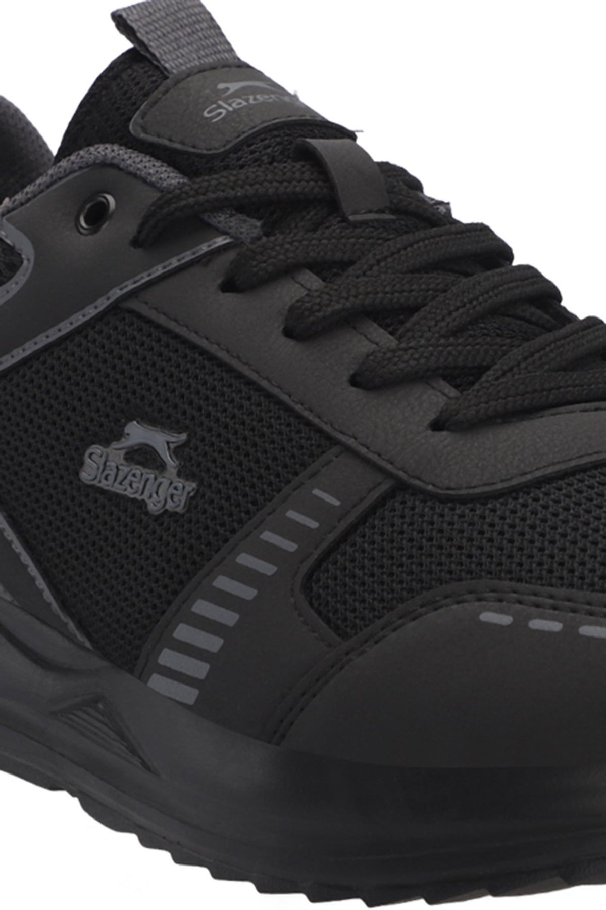 Slazenger Gummy Black / Black running shoes, view 4