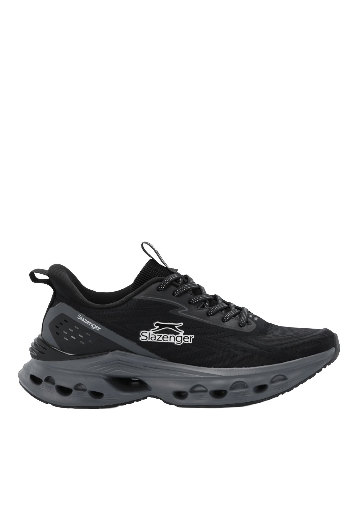 Slazenger Willow sneakers in Black — side view