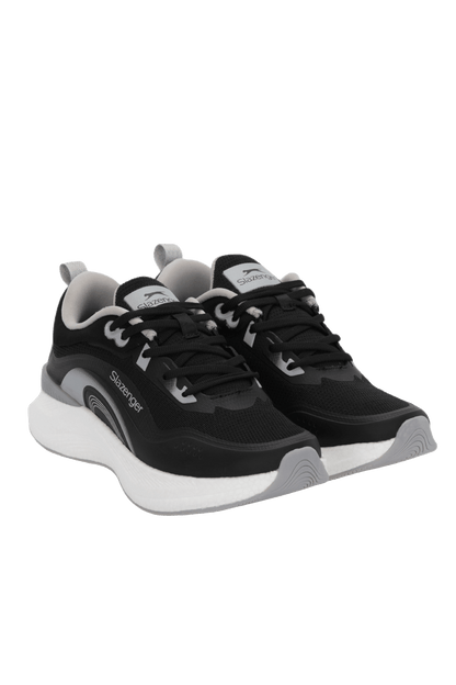 Slazenger Wera Women's Sneakers - Black / White angle 2