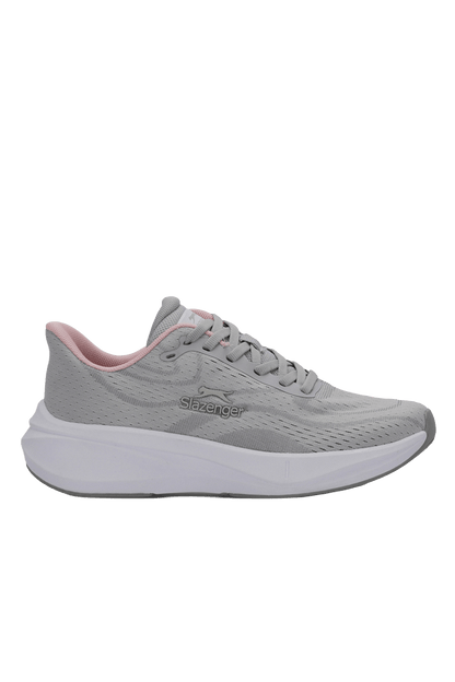 Slazenger Wise sneakers in Grey / Pink — side view
