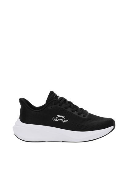 Slazenger Wise sneakers in Black / White — side view