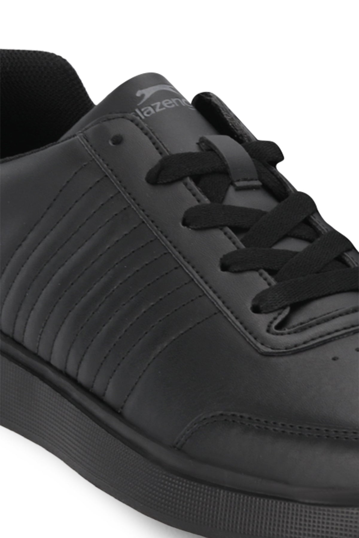 Slazenger Delroy Black / Black sneakers, view 4