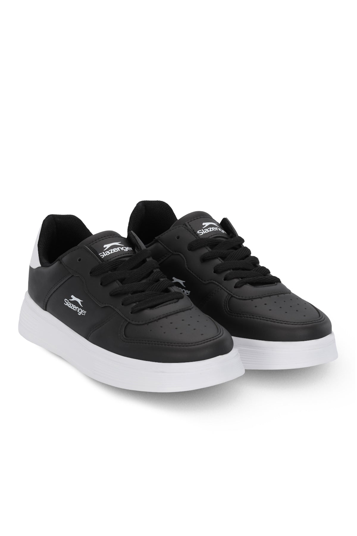 Slazenger Cruza Black / White sneakers, view 2