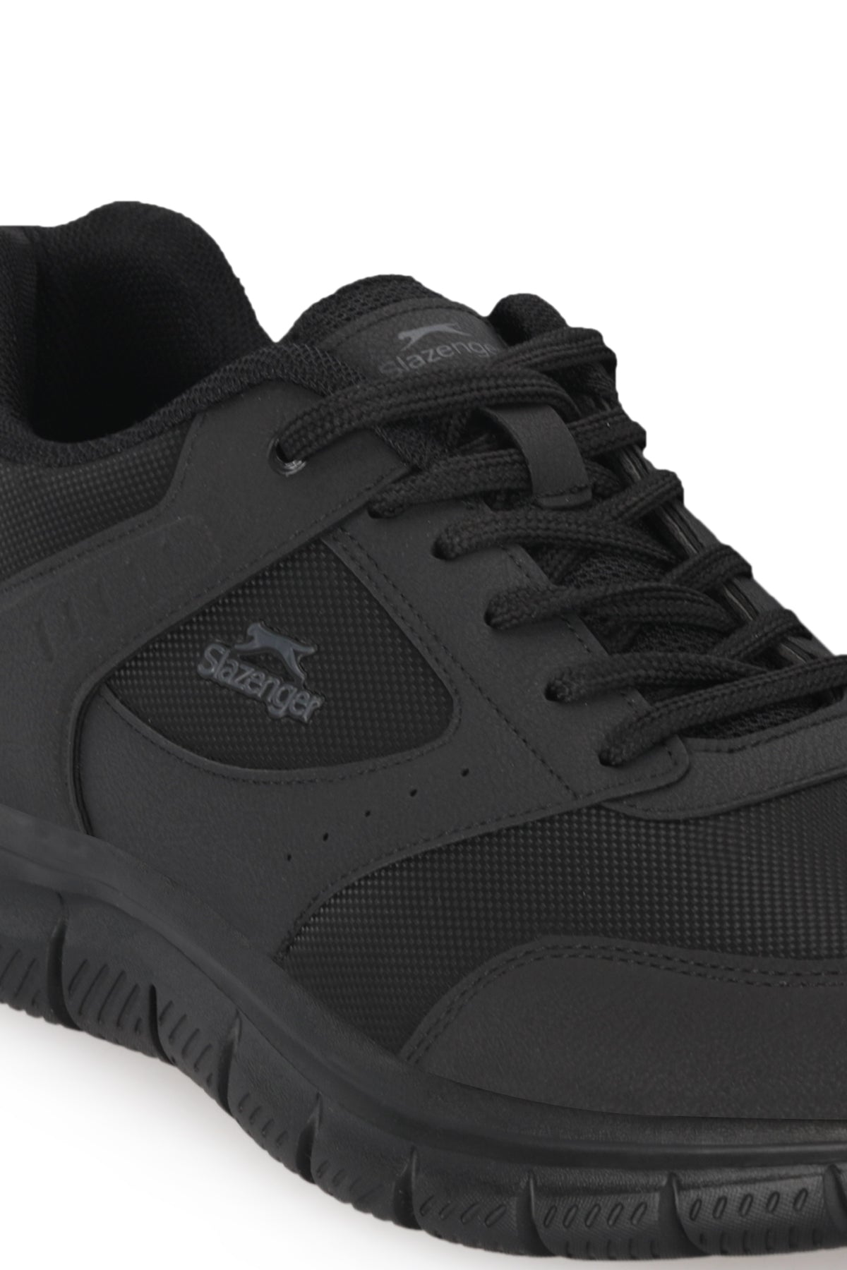 Slazenger Genfit Black / Black running shoes, view 4