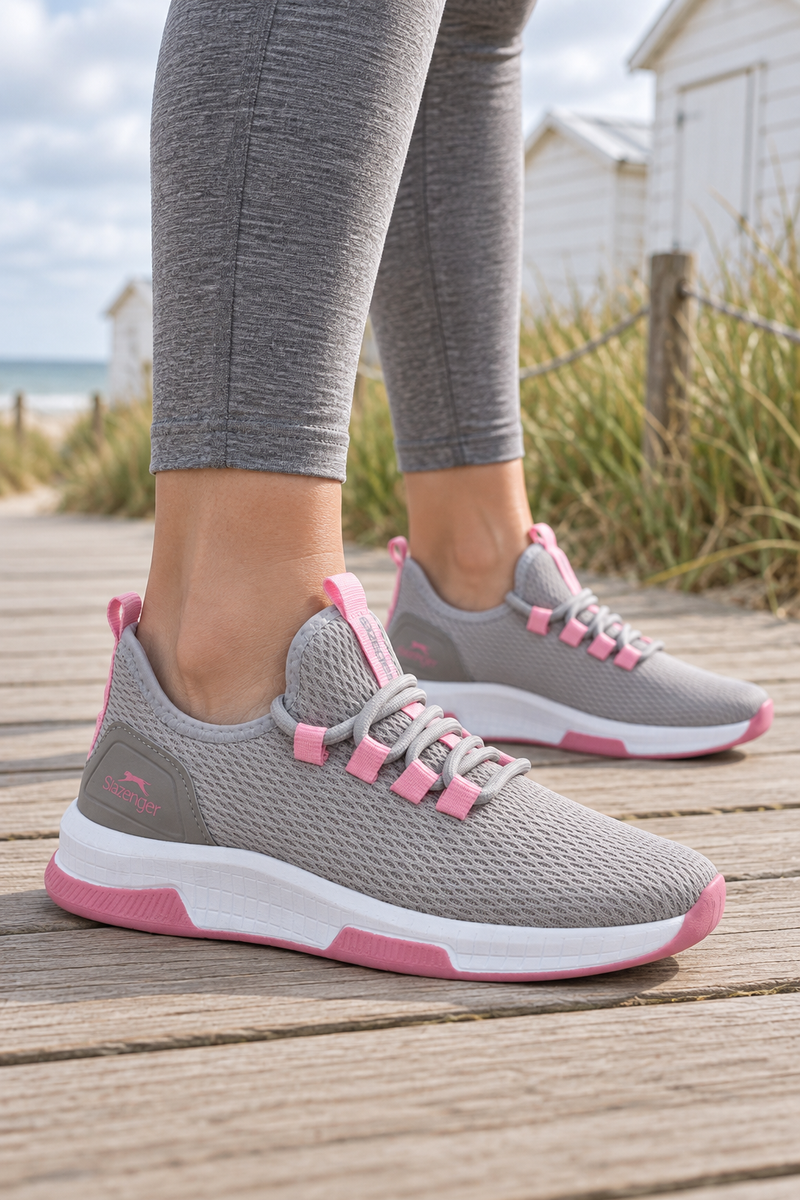 Zapatillas Slazenger Abena — Gris / Rosa (mujer), en los pies