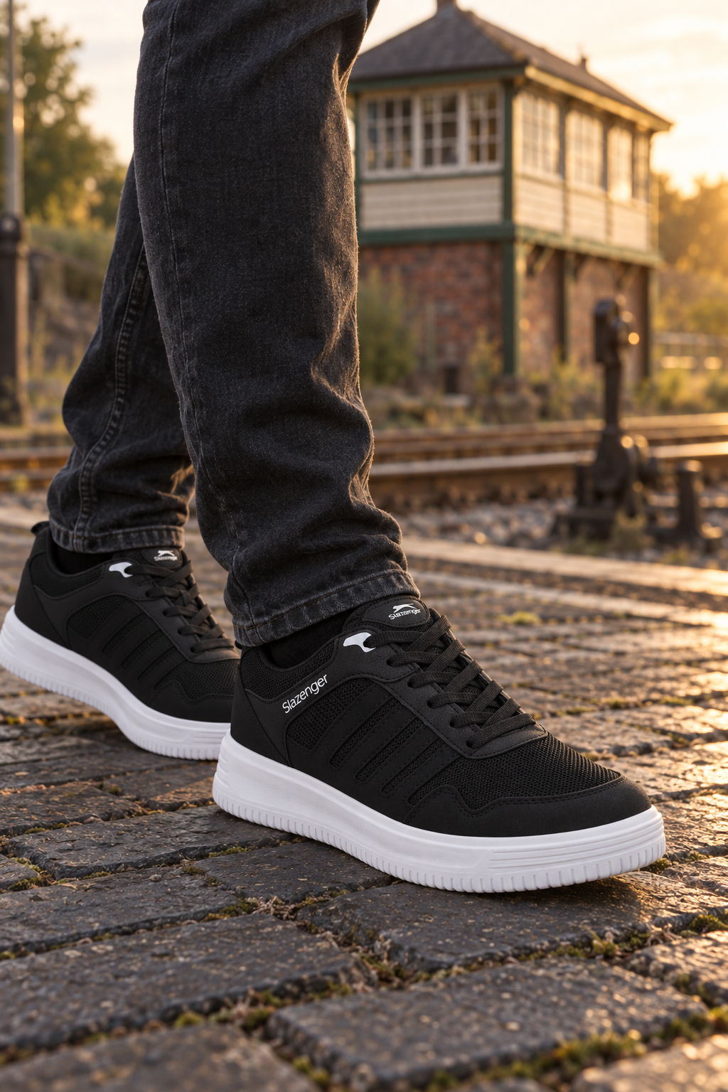 Zapatillas Slazenger Adapt — Negro / Blanco (hombre), en los pies