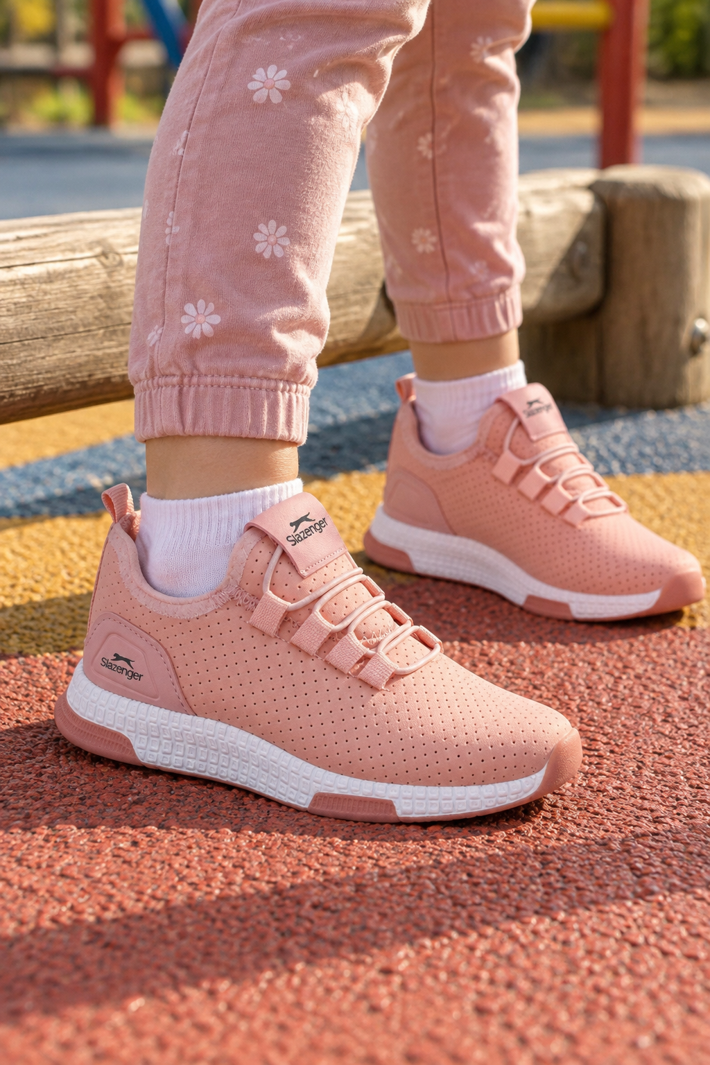 Zapatillas Slazenger Abena — Rosa (niños), en los pies