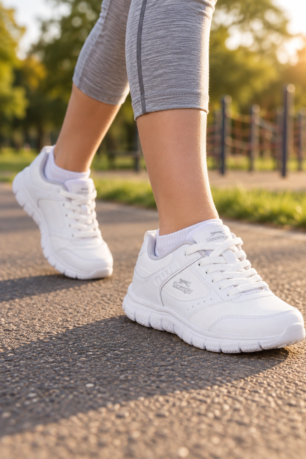 Zapatillas de running Slazenger Genfit — Blanco (junior), en los pies