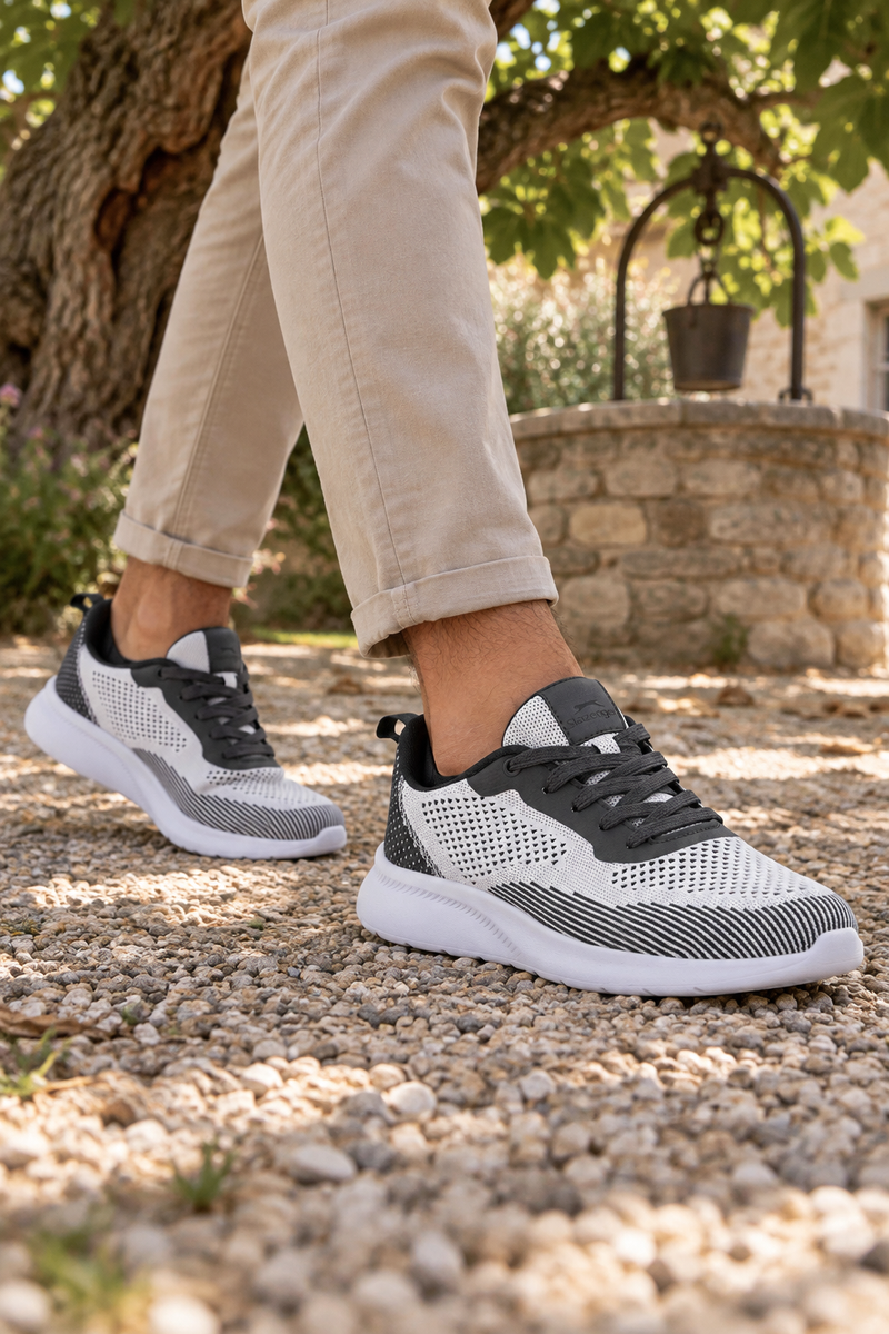 Zapatillas Slazenger Adwoa New — Blanco / Antracita (hombre), en los pies