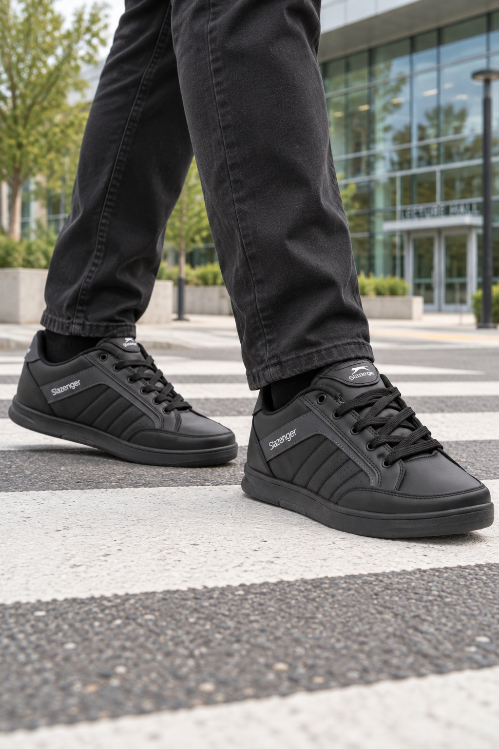 Zapatillas Slazenger Crest — Negro (hombre), en los pies
