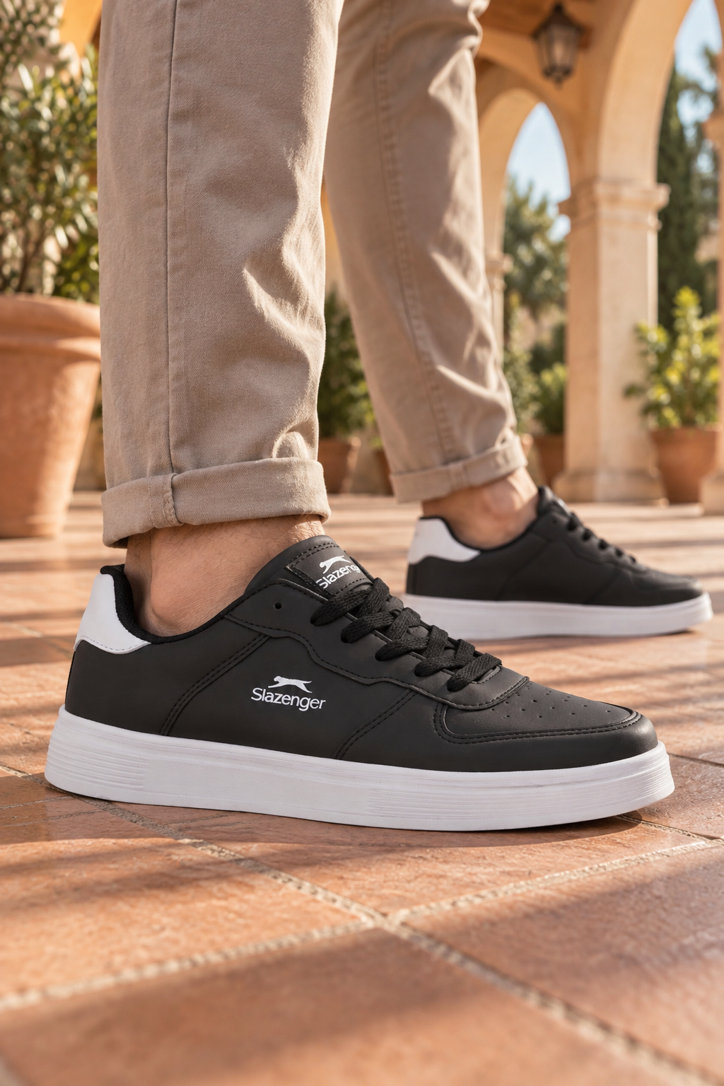 Zapatillas Slazenger Cruza — Negro / Blanco (hombre), en los pies