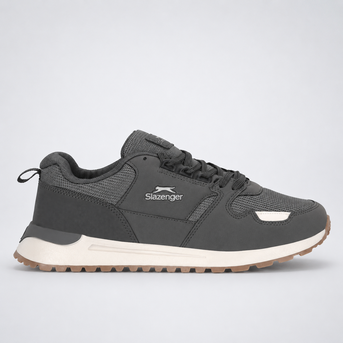 Slazenger men's sneaker, side profile