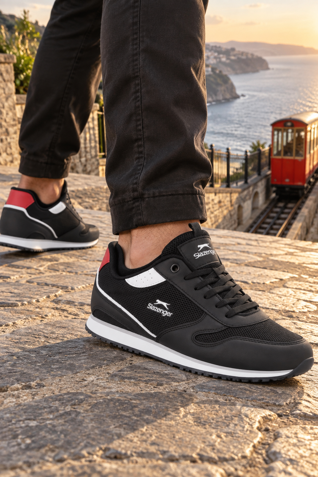 Slazenger Ironics Sneaker — Schwarz / Weiß (Herren), am Fuß