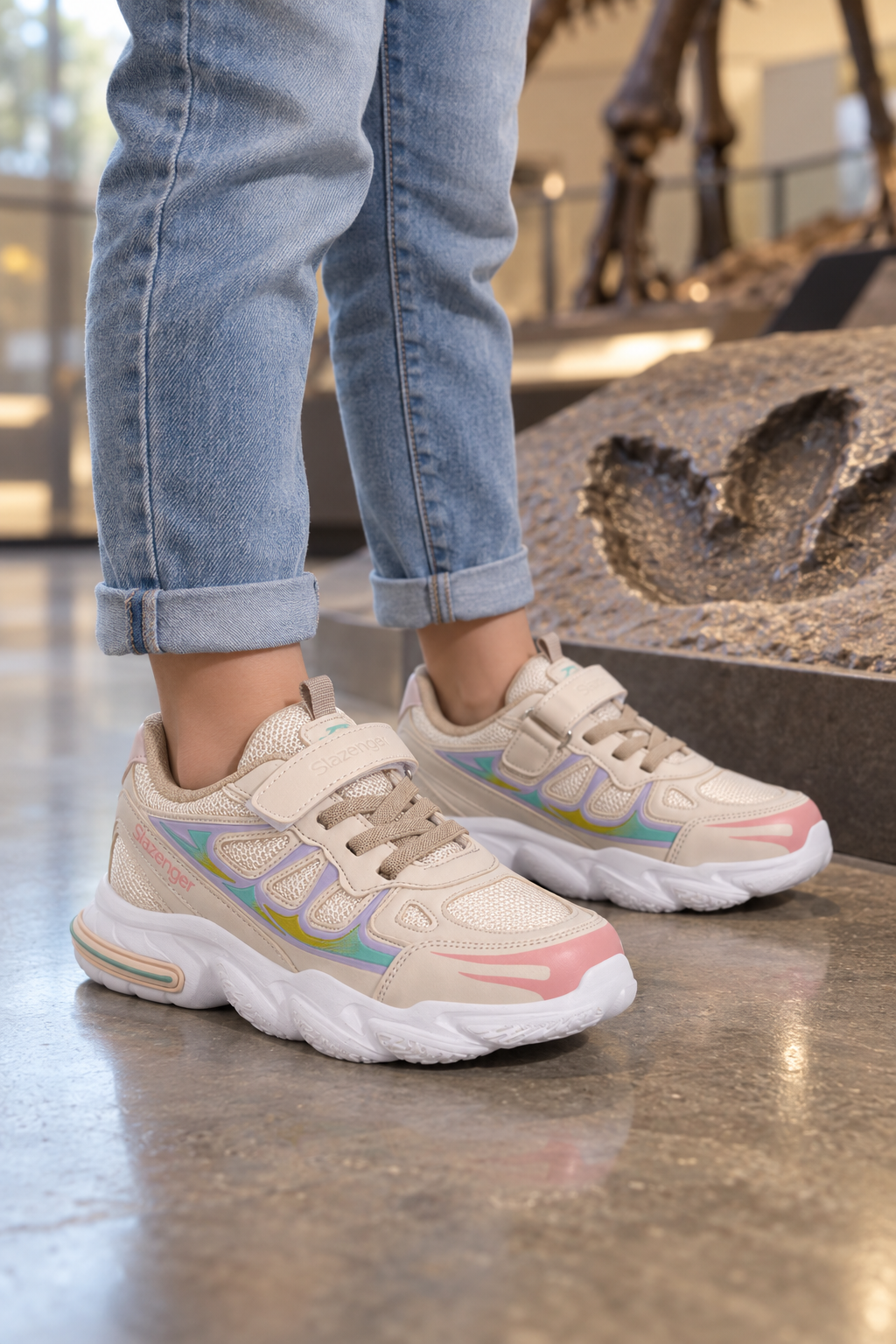 Baskets Slazenger Kafka — Beige (enfant), aux pieds