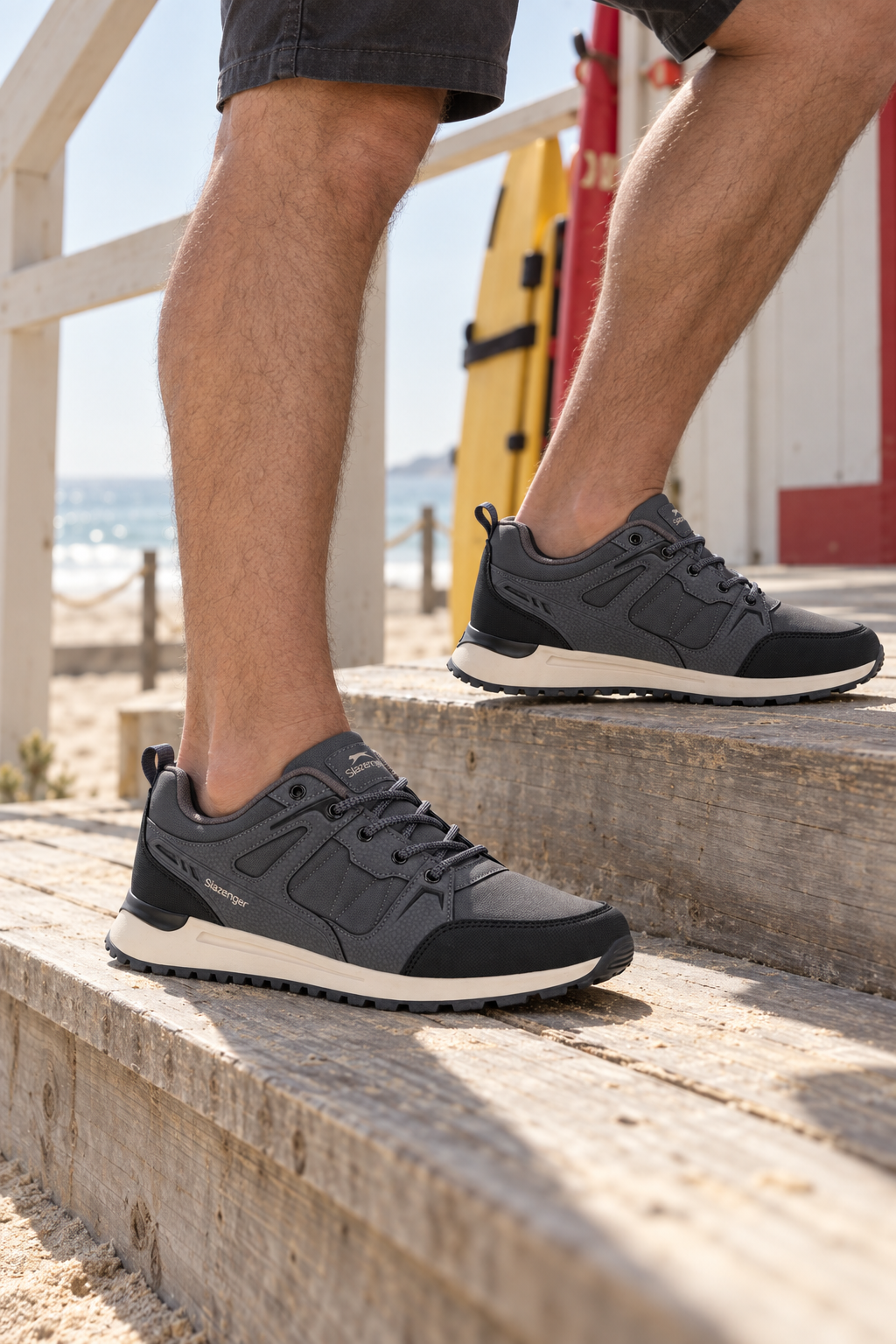 Zapatillas Slazenger Outback — Antracita / Negro (hombre), en los pies