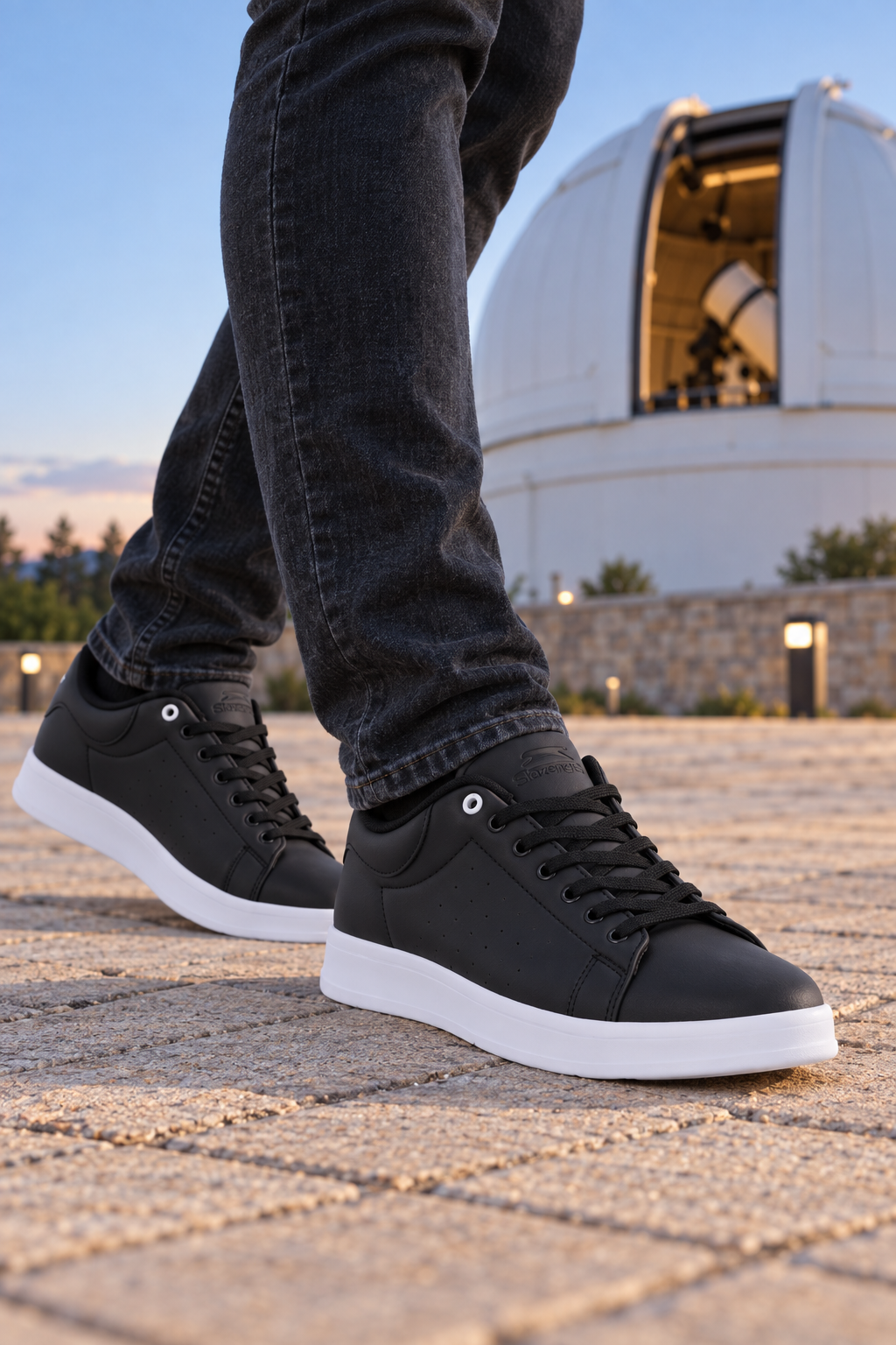 Zapatillas Slazenger Pizarro — Negro / Blanco (hombre), en los pies