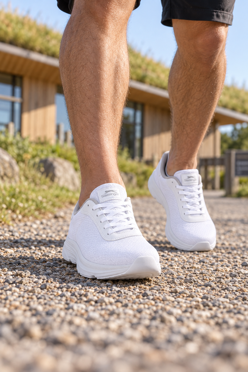 Zapatillas de running Slazenger Proofix — Blanco (hombre), en los pies