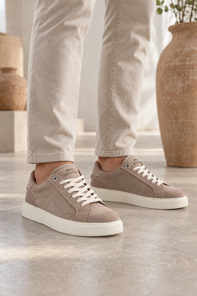 Sneakers Slazenger Smith — Sabbia (uomo), indosso
