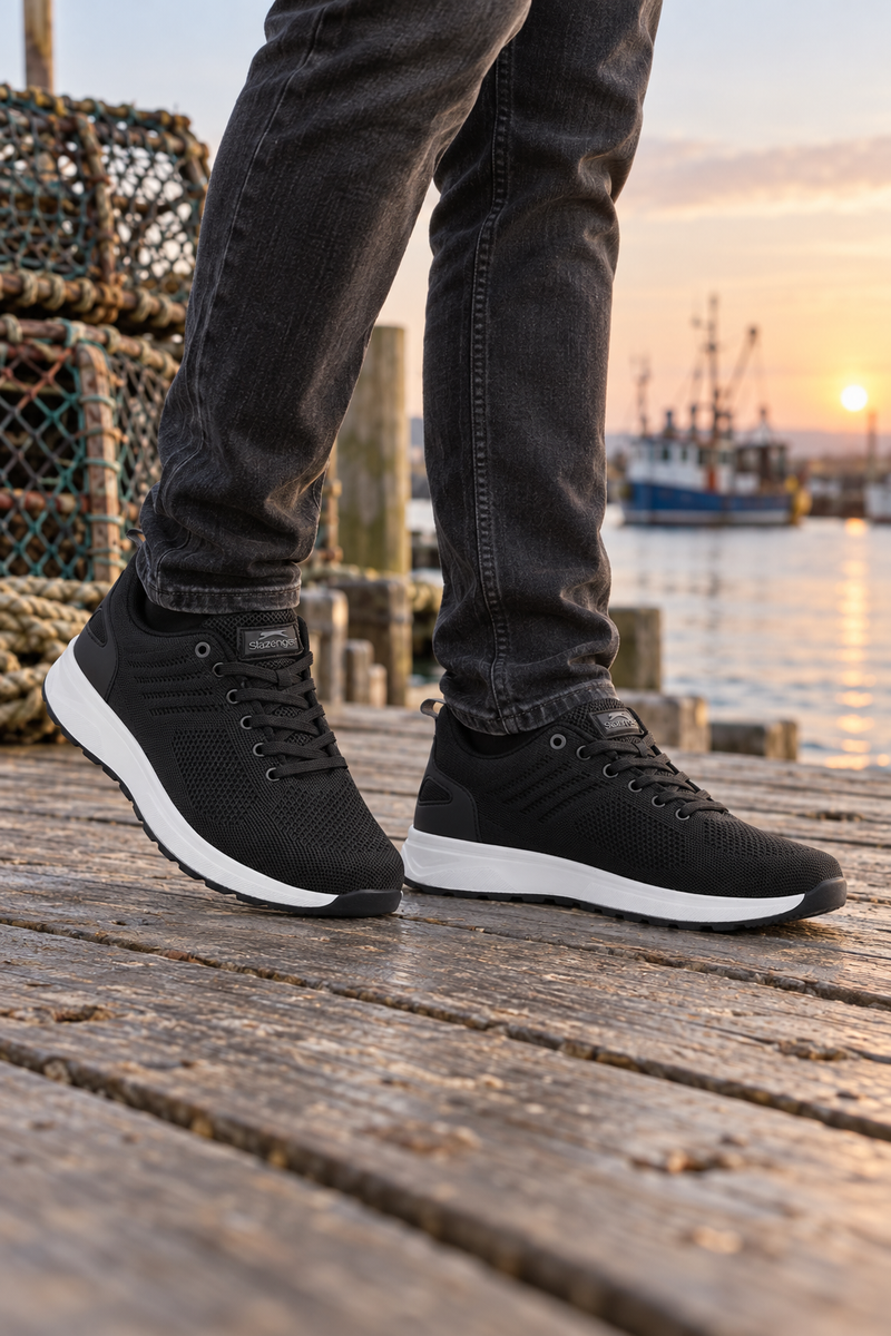 Zapatillas Slazenger Trips — Negro / Blanco (hombre), en los pies