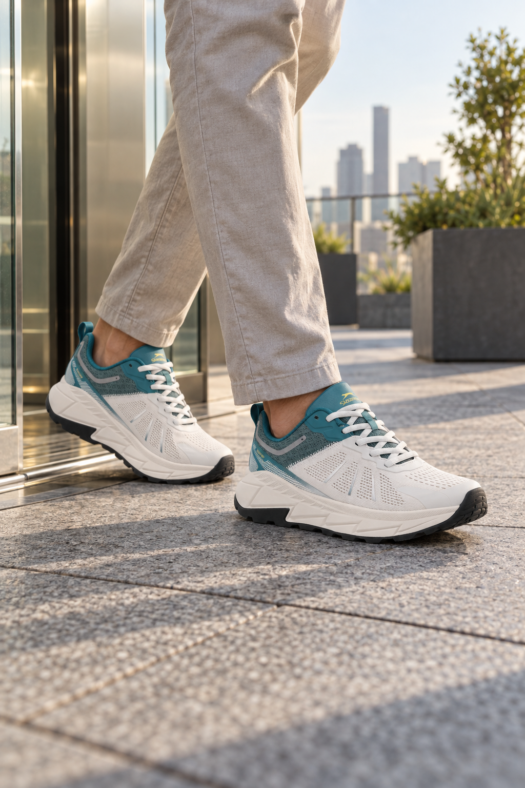 Slazenger Warren Sneaker — Weiß / Grün (Herren), am Fuß