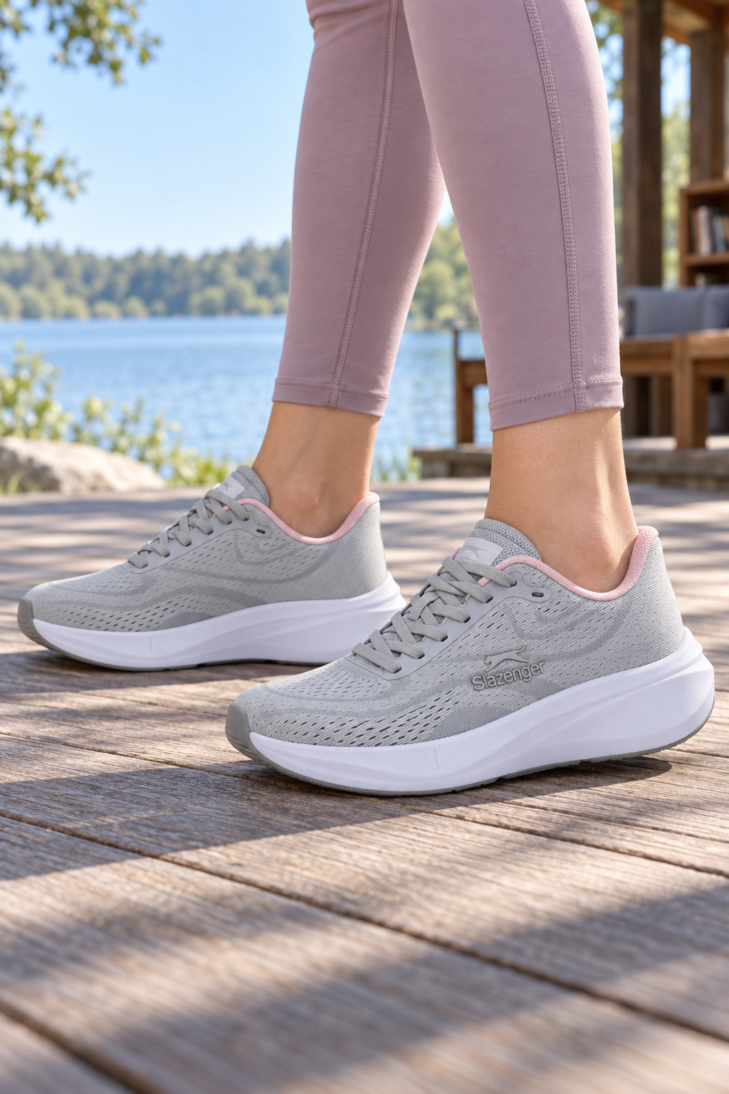 Zapatillas Slazenger Wise — Gris / Rosa (mujer), en los pies